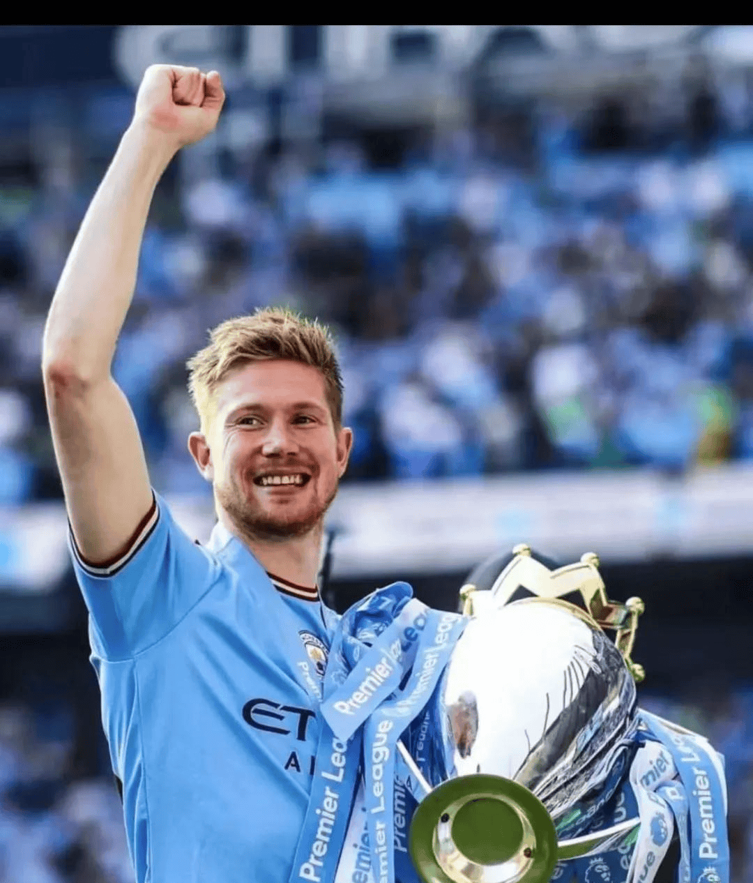 记者：国米正在关注阿克，曼城要价3500万欧元