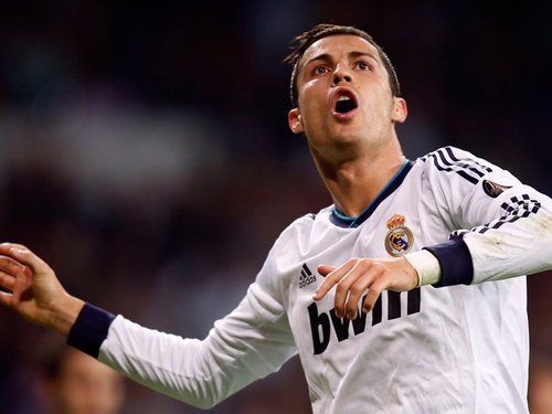 德转：王上源与河南队续约一年，新合同至2026年底